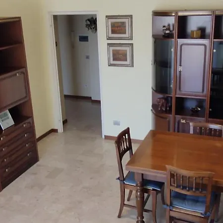 Alloggio Incantevole Apartment